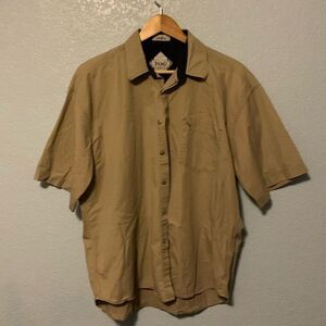 London Fog Men’s Short Sleeved Dress Shirt Size L Tan